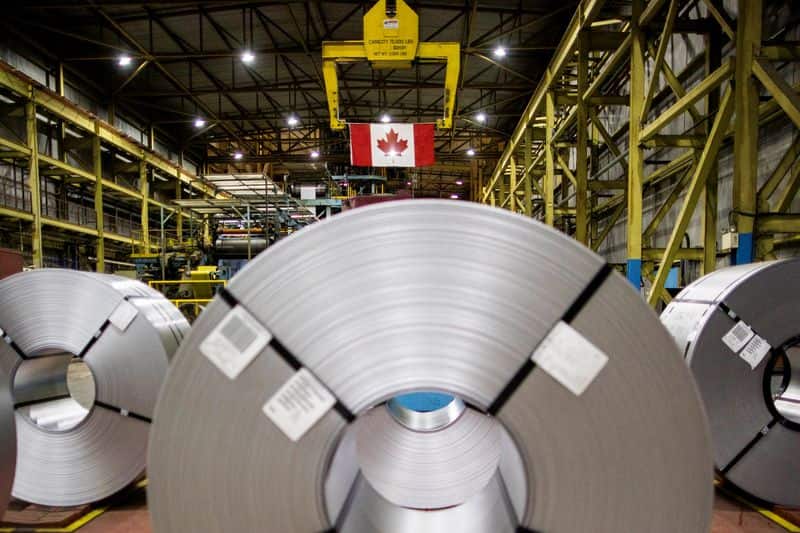 Canadian factory PMI edges higher in June amid supply shortages