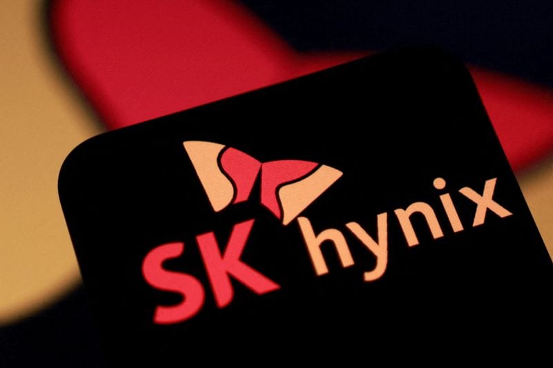 SK Hynix considering 0.5% fee payout in ADR offering