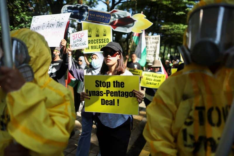 Malaysian lawmakers to probe Lynas-U.S. rare earths deal