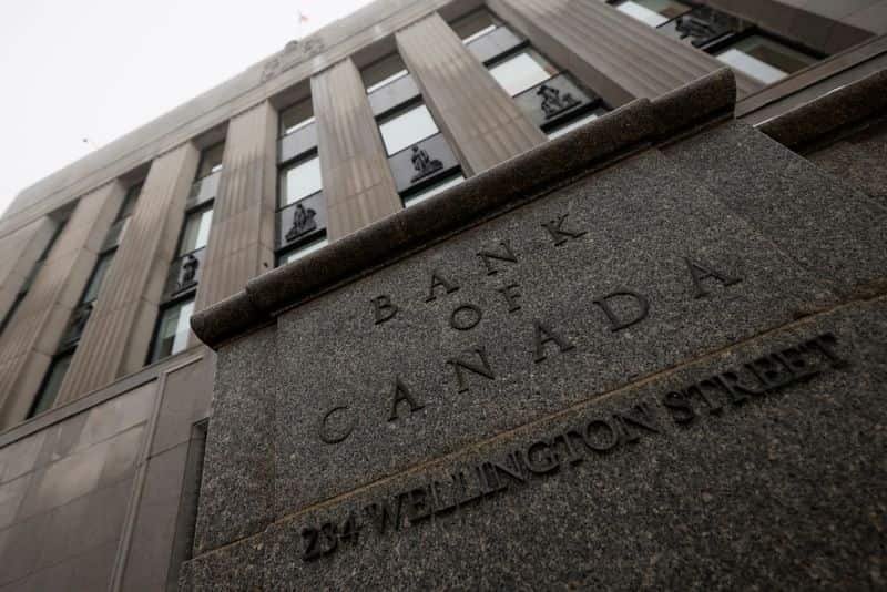 Canadian businesses ease inflation outlook after Middle East ceasefire, BoC survey shows