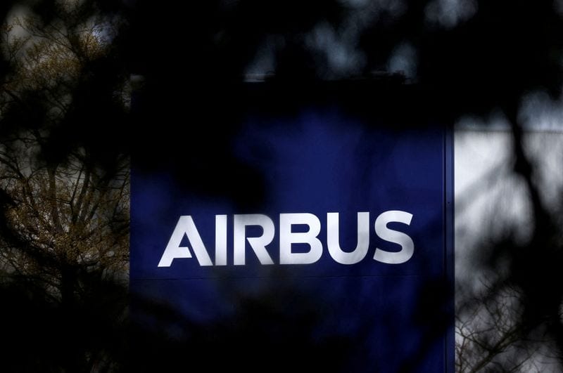 Airbus deliveries rise 15% to 351 in first half