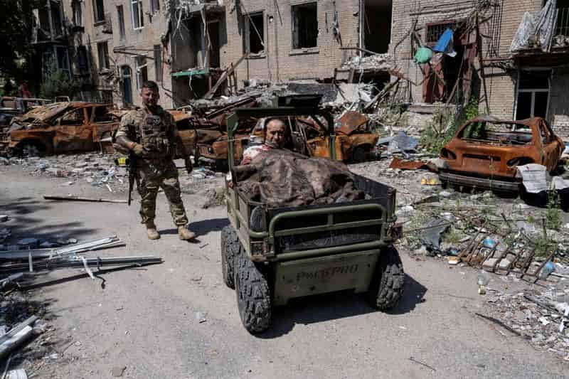 Putin likely to escalate Ukraine war, rejecting peace calls, sources say