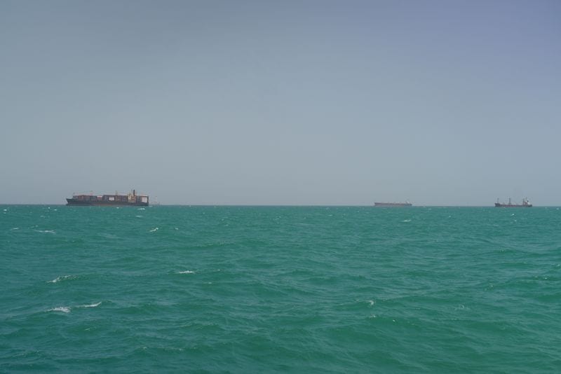 Iran discusses Hormuz Strait with Oman and Turkey amid traffic standstill