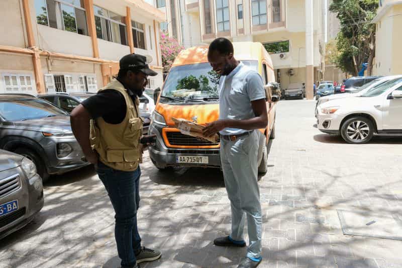 Amazon, Walmart Reach African Shoppers Via Local Delivery Services
