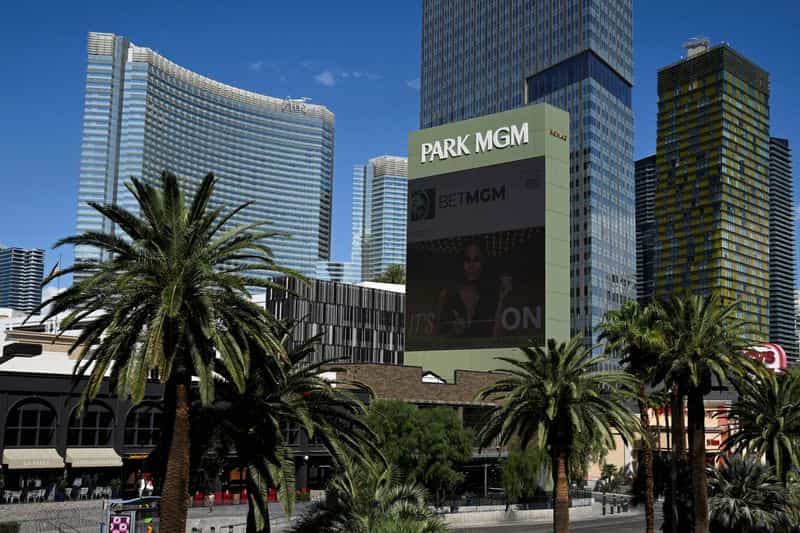 Casino stocks focus on M&A amid slowing sector growth