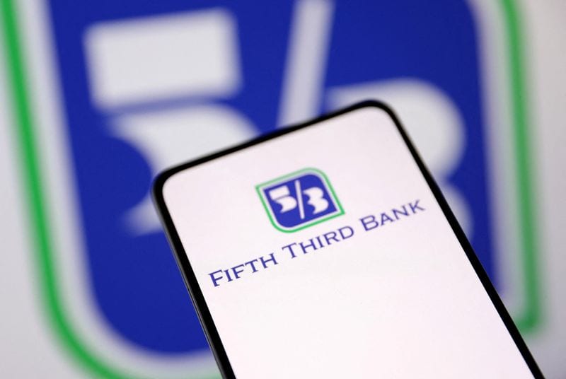 Fifth Third Bancorp reports Q2 profit rise on higher interest income