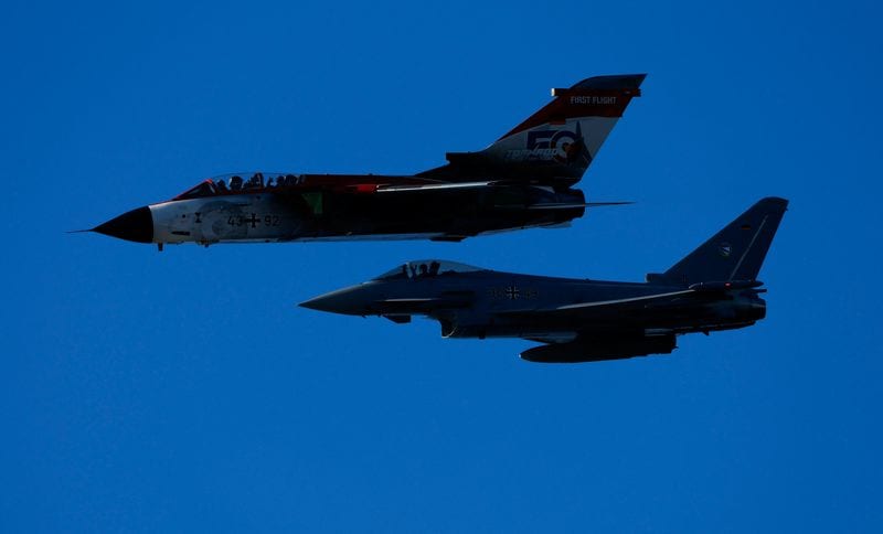 Private investors urged to fund European defence sector