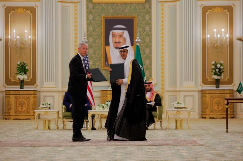 Trump administration plans nuclear pact with Saudi Arabia lacking safeguards
