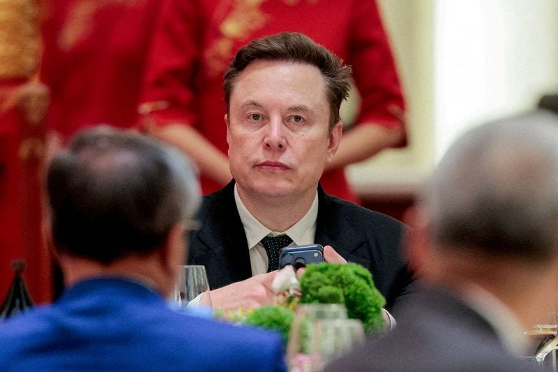 Musk proposes peer review for frontier AI models