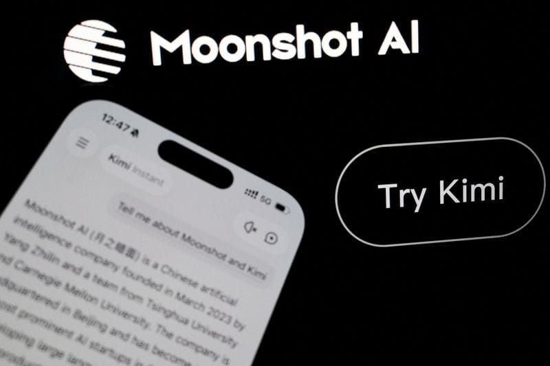 US Weighs AI Sanctions on China Amid IP Theft Concerns