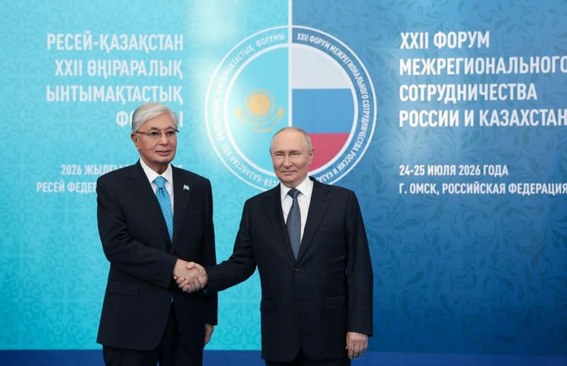 Kazakh President Urges Putin to Freeze Ukraine War