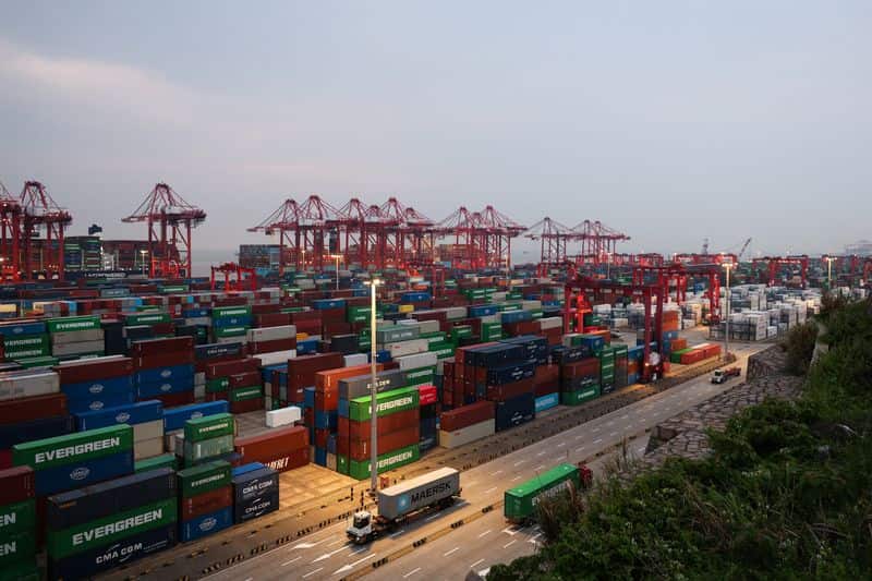 China condemns US tariffs, urges removal