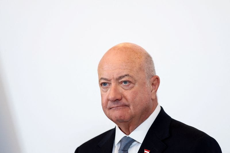 Austria plans to extend military service to nine months amid Ukraine war