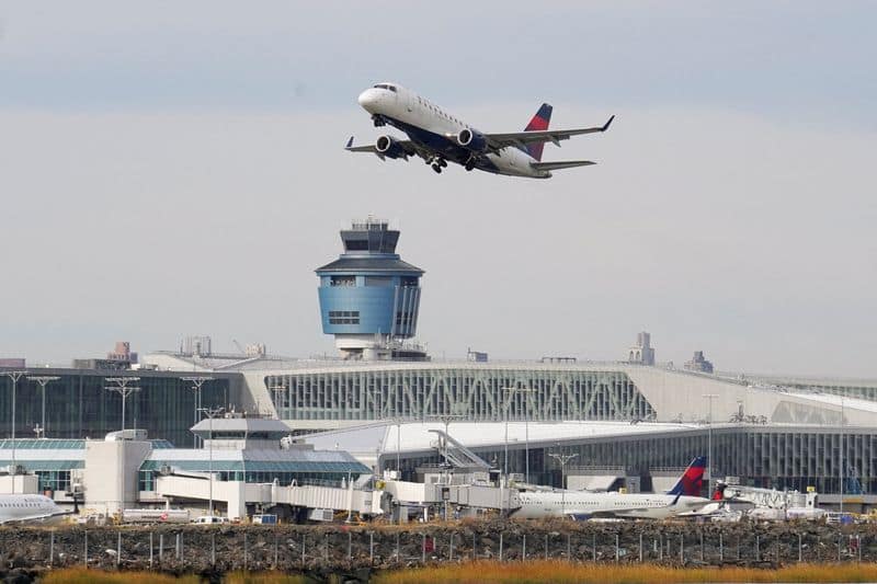 FAA delays flights due to weather and staffing shortages