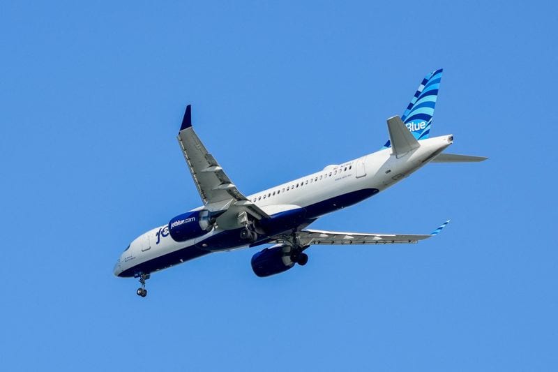 JetBlue Airways posts bigger second-quarter loss as fuel costs surge