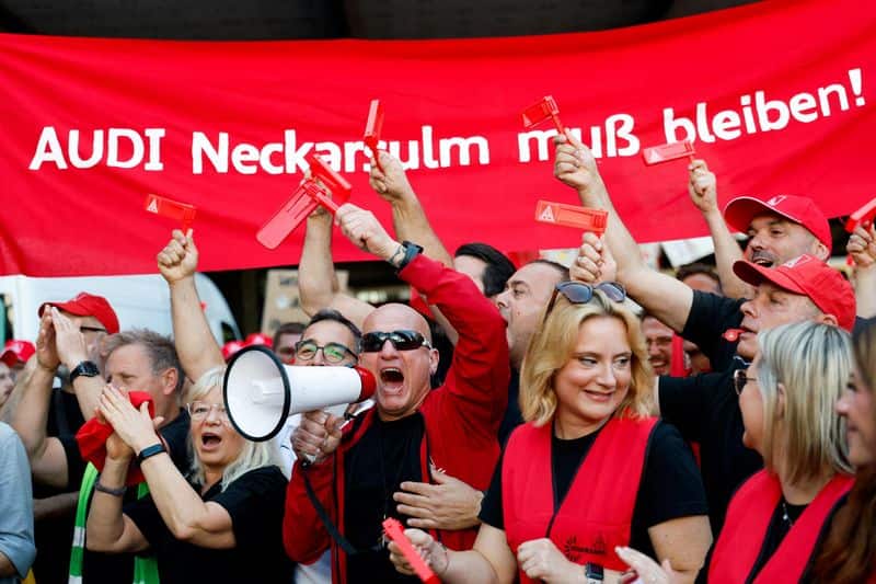 Thousands of Audi workers protest threatened plant closure