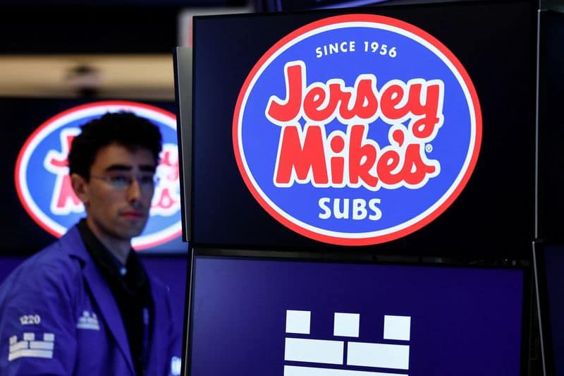 Jersey Mike's shares fall in New York debut