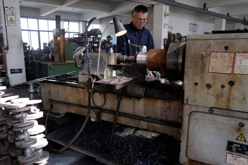 China's Factory Activity Unexpectedly Shrinks in July