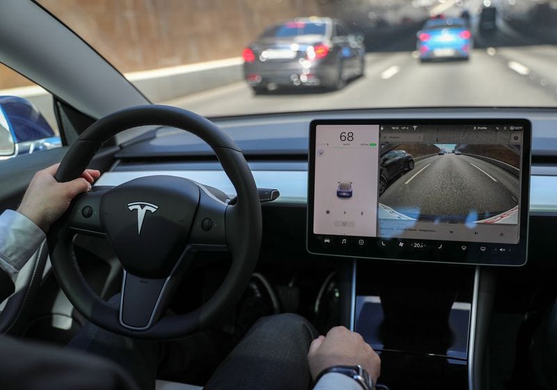 US safety regulator probes 1.2 million Tesla vehicles over suspension failures