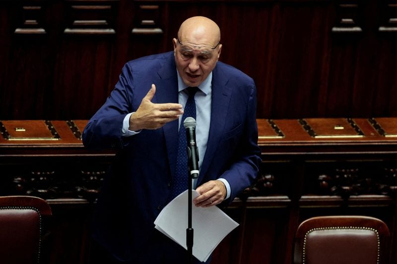 Italy defense minister rejects criticism over Saudi troop deployment