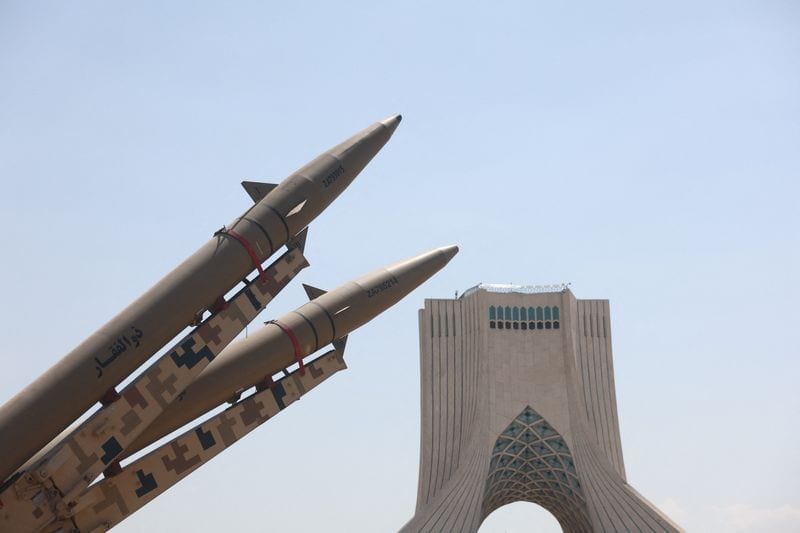 Iran threatens energy fields if US launches fresh attacks