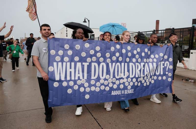 Michigan Democrats vote in key Senate primary amid party ideological divide