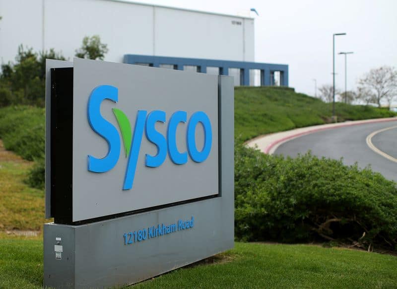 Sysco beats quarterly sales estimates on steady demand