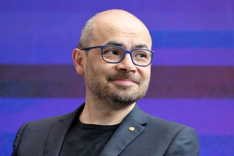 Google AI Leadership Shakeup: DeepMind Chief Shifts to Chief Scientist Role
