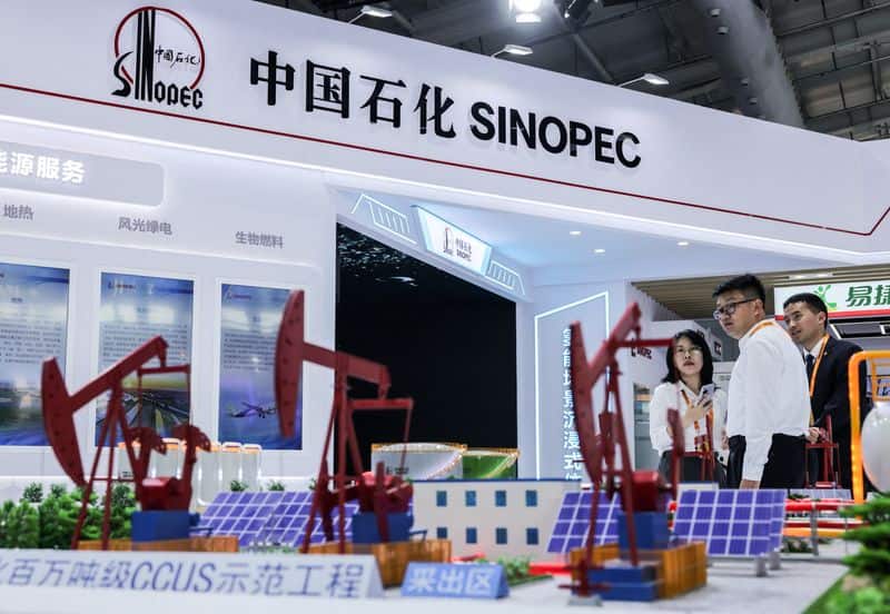 Sinopec Boosts Russian Oil Buys Amid Mideast Supply Woes