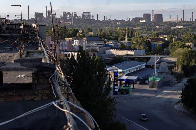 Russia uses FPV drones and glide bombs to terrorize civilians in Zaporizhzhia