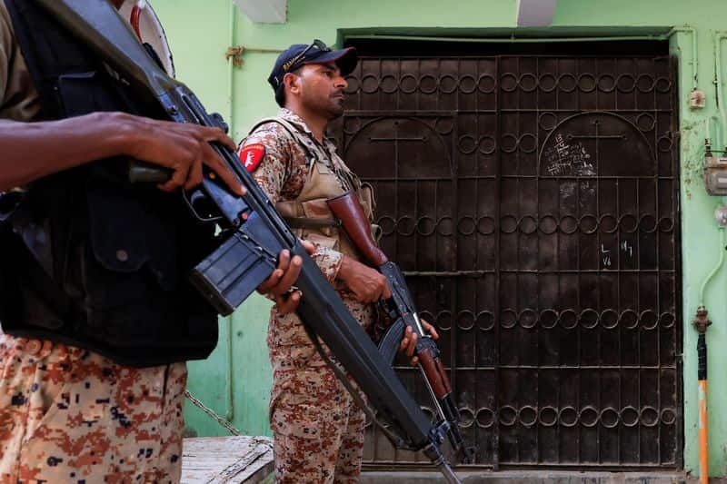 Pakistan army chief turns on Islamist groups, blasphemy cases plummet