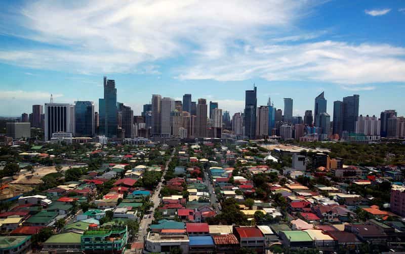 Philippines Q2 GDP Grows 2.3%, Missing Forecasts