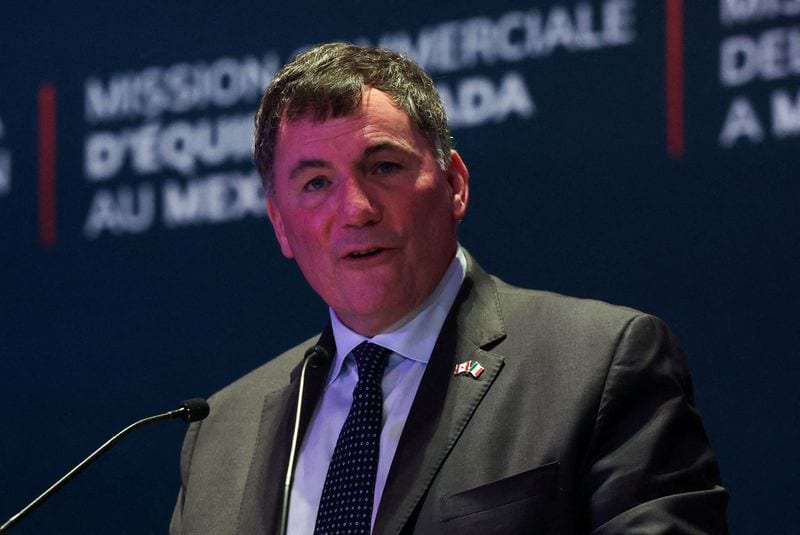Canada, US hold trade talks as tariff deadline looms