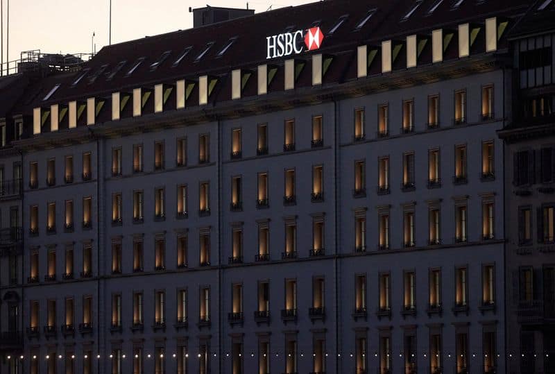 HSBC Global Insurance Head Moncreiffe to Depart After Two Decades