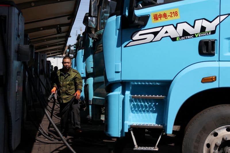 Iran War Fuels Surge in Chinese E-Truck Exports to Asia