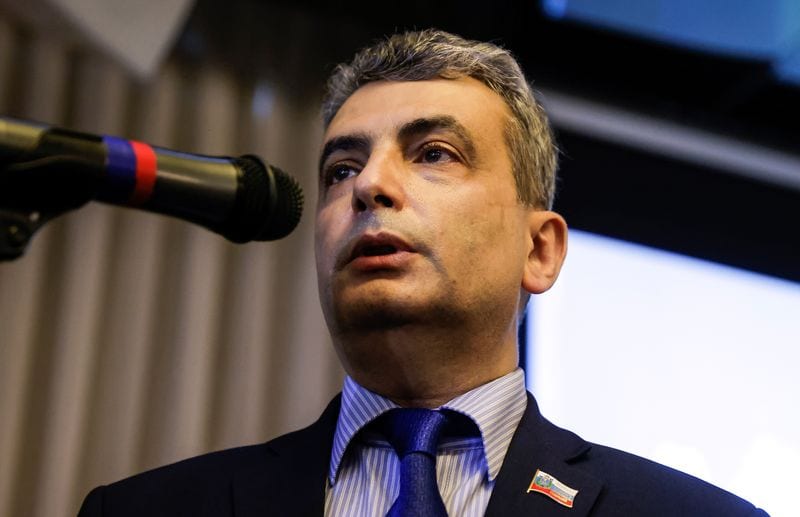 Russia jails opposition politician Lev Shlosberg for 11 years for anti-war comments