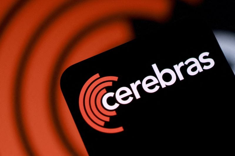 Cerebras launches new server chip and system designed to speed AI chatbots
