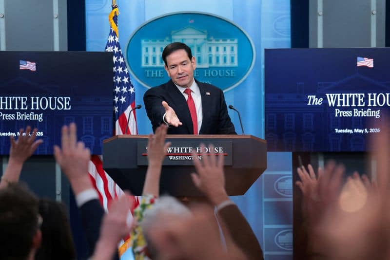 US imposes new sanctions on Cuba