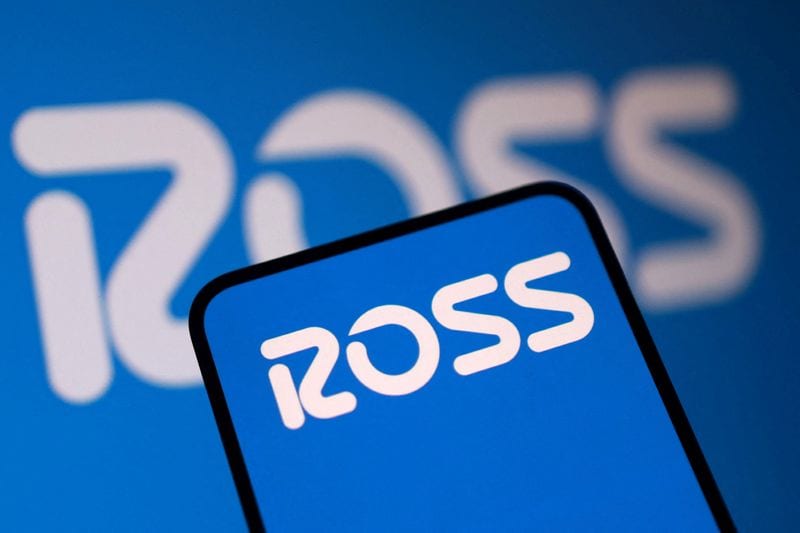 Ross Stores raises annual profit forecast on strong discount apparel demand