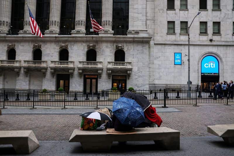 UBS Global Wealth Management raises S&P 500 year-end target to 8,100
