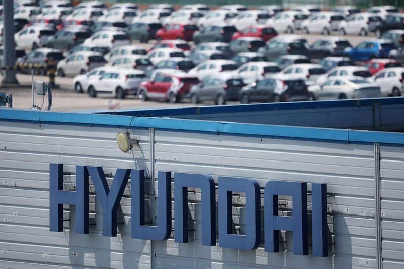 Hyundai Motor union reaches tentative wage deal, averting full strike