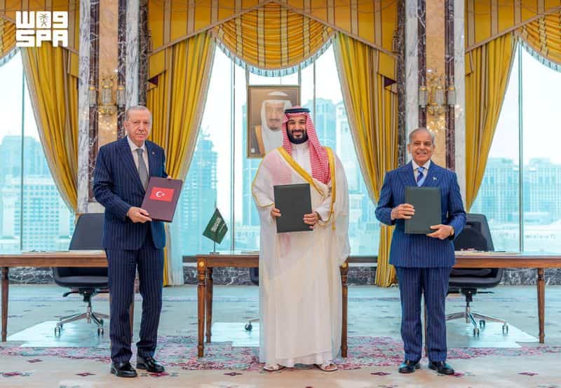 Bangladesh Considers Joining Saudi-Led Defense Pact