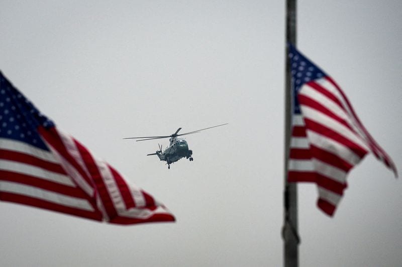 NTSB: Marine One crew failed to alert air traffic control before near-miss