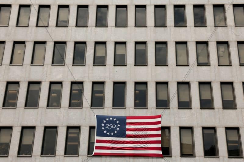 US bank regulators finalize rules defining 'unsafe' practices