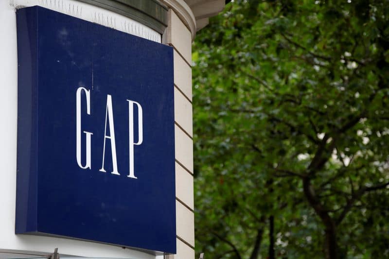 Gap raises annual profit forecast on namesake brand strength