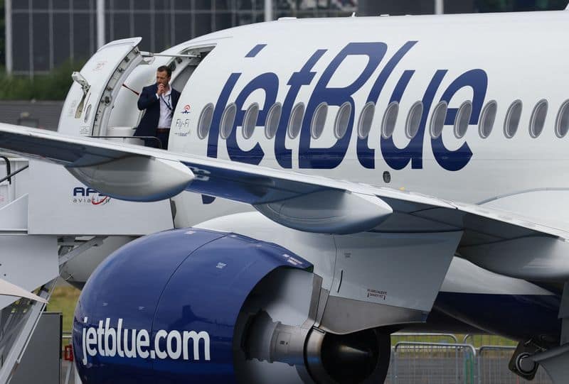 Icahn Enterprises to exit JetBlue board seats as part of 2024 agreement