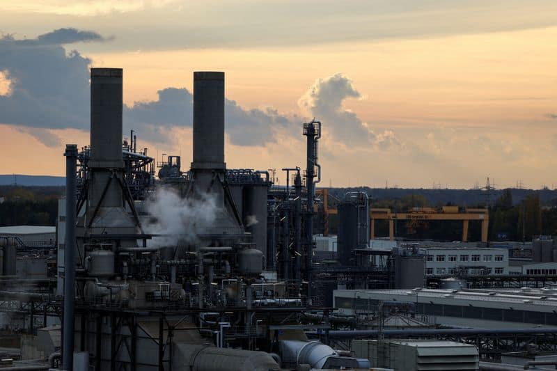 German chemical industry sentiment turns positive amid supply disruptions