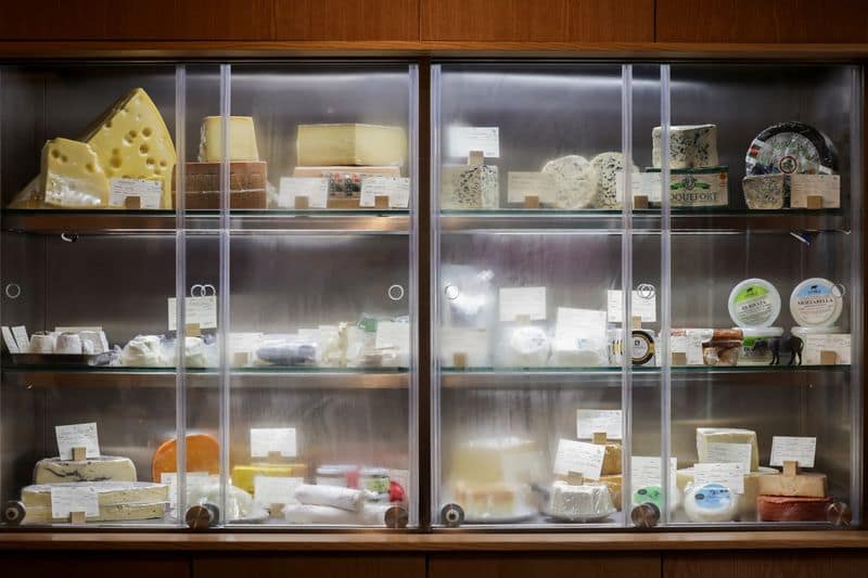 US-Mexico trade talks hit snag over European cheese name protections