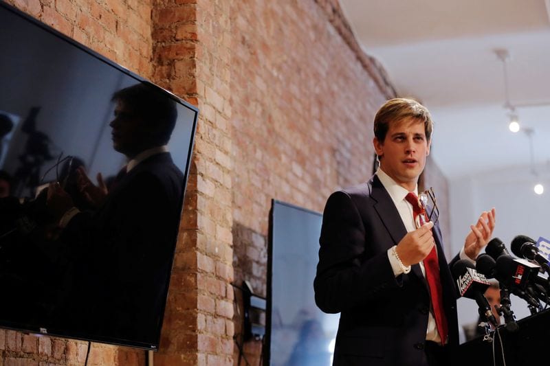 Milo Yiannopoulos deported to UK after US immigration detention