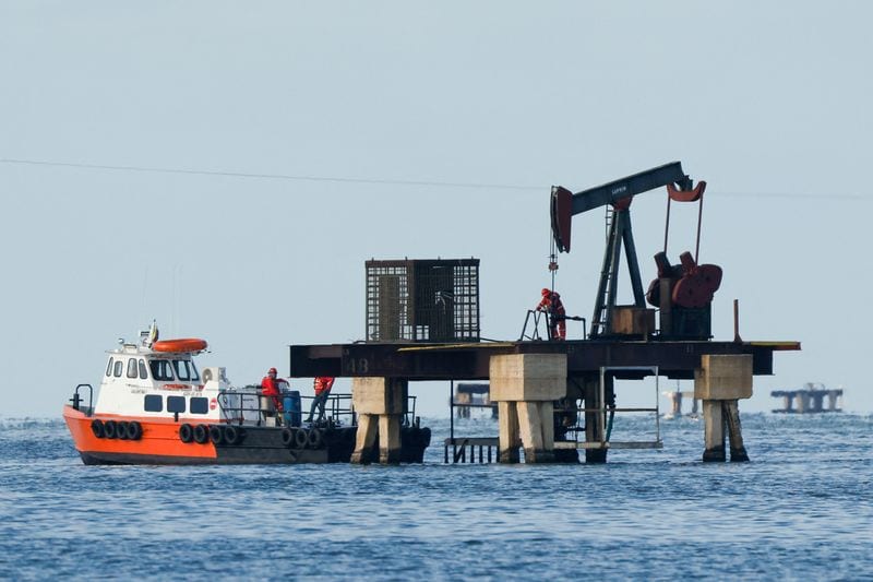 US oil deal with Venezuela displaces Chinese, Russian operators